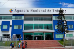 La Agencia Nacional de Tránsito reactiva 155 trámites en Ecuador desde este 9 de marzo.