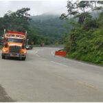 Viajar por la ruta Cuenca – Molleturo implica enfrentarse a condiciones viales peligrosas.