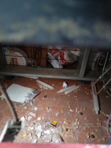  Clausuran un local por insalubridad extrema al detectarse suciedad acumulada y diversos tipos de plagas en el lugar.