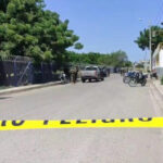 Funcionario de Petroecuador fue asesinado en La Libertad; sicarios dispararon contra un patrullero durante la fuga.