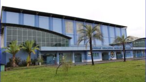 Rector de colegio municipal de Quito, donde se registró caso de bullying, renunció.
