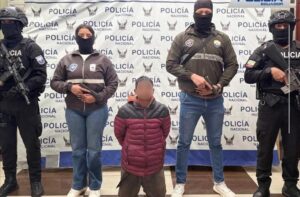 Capturan a un presunto expendedor de sustancias ilícitas tras un operativo de control ejecutado en el parque El Ángel.