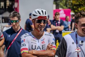  Cuenca fue testigo y parte del proceso que llevó a Jhonatan Narváez a triunfar en la edición 2026 del Giro.