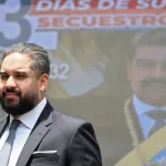 Hijo de Nicolás Maduro revela cómo vive el exmandatario en prisión: pasa sus días leyendo la Biblia.