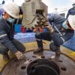 Producción petrolera de Ecuador aumenta con dos nuevos pozos que suman más de 3.800 barriles diarios.