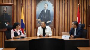 En Azogues autoridades acuerdan nuevas medidas para reforzar la seguridad del cantón.