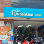 Regreso a clases dinamiza las ventas de la Papelería La Auténtica en Azogues
