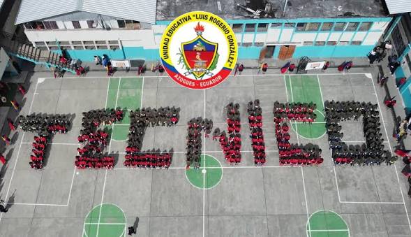 Unidad Educativa Luis Rogerio González inició el año lectivo 2026-2027 con cerca de 1.500 estudiantes